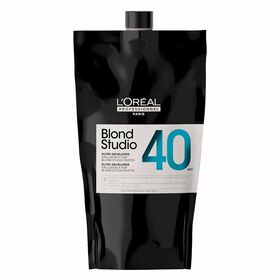 L'Or&eacute;al Professionnel Blond Studio Nutri-Developer 40vol